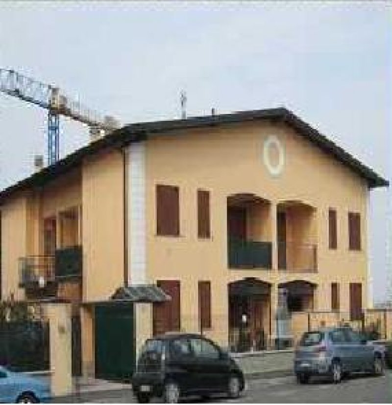 Appartamento con impianto irrigazione a Roncaro a Pavia in Vendita