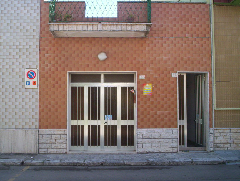 Casa indipendente a Collepasso con Giardino a Lecce in Vendita