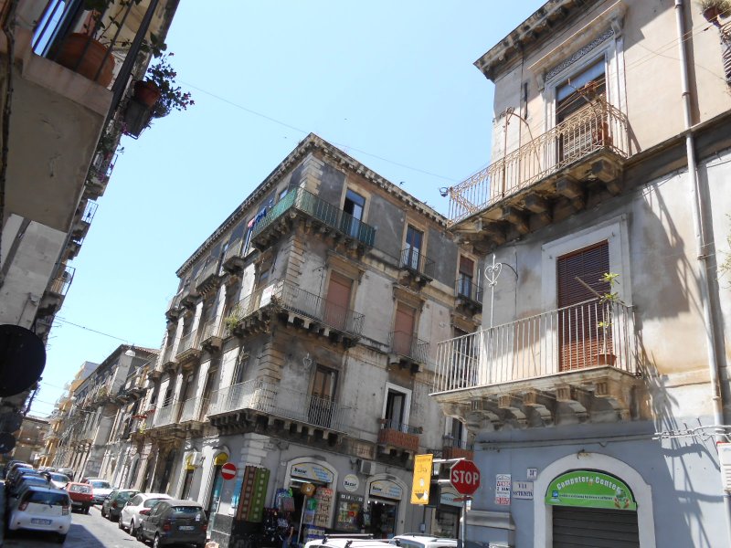 Appartamento Zona Via Garibaldi a Catania in Vendita