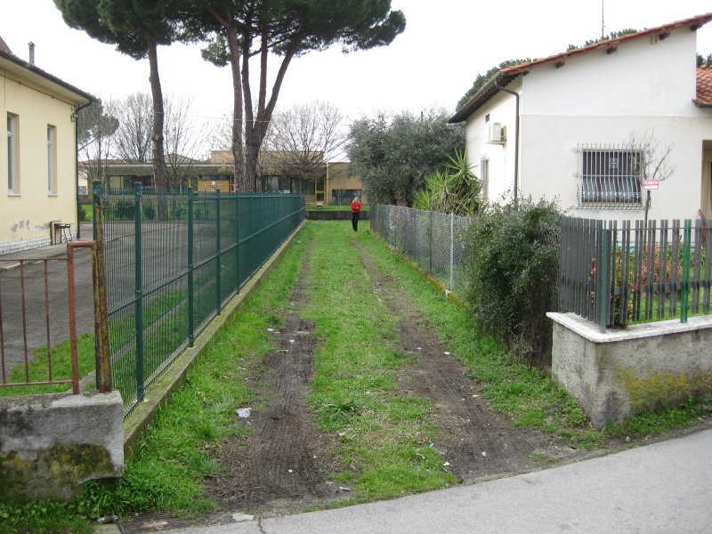 A San Cassiano di Vico terreno edificabile a Lucca in Vendita