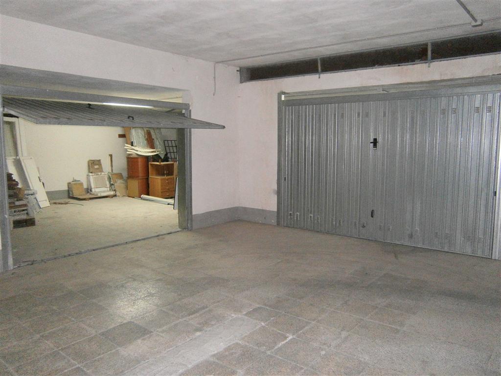 Garage a Grottaglie a Taranto in Vendita