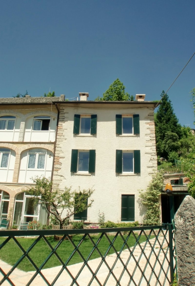 Appartamento zona palaghiacchio a Verona in Vendita