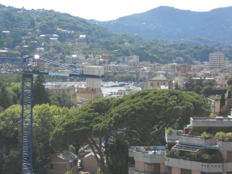Attico zona parco Casale Rapallo a Genova in Vendita