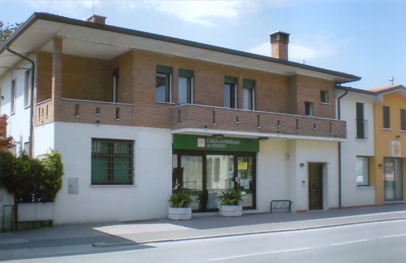 Ex banca a Tezze sul Brenta a Vicenza in Affitto