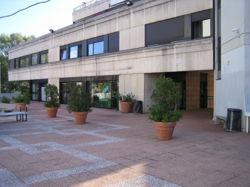 Uffici Centro Commerciale a Roma in Affitto