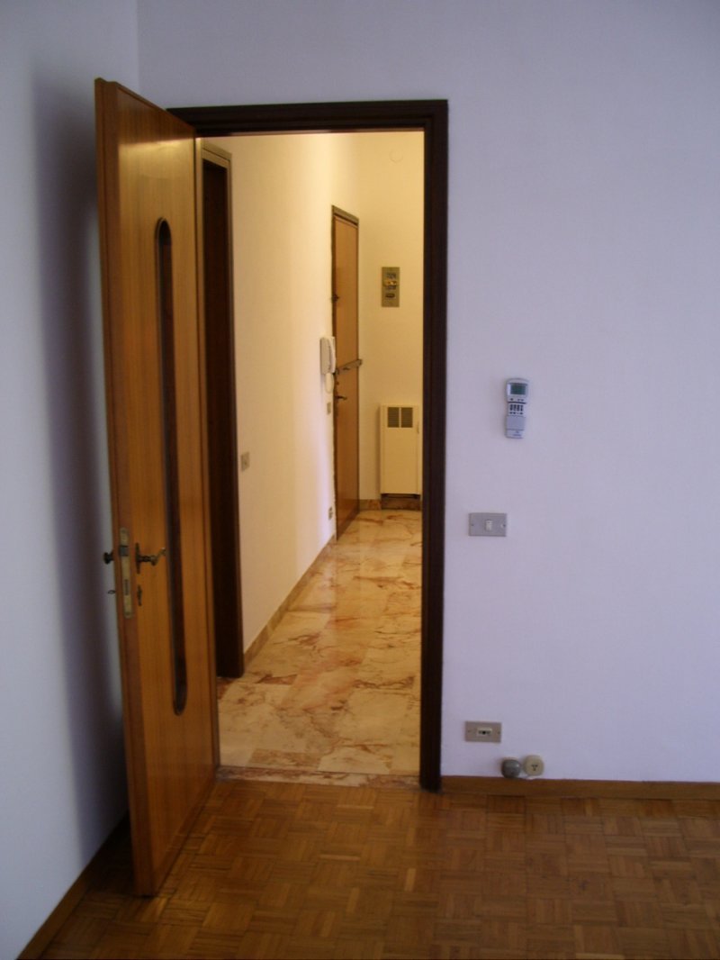 Appartamento arredato di 65 mq a Modena in Affitto