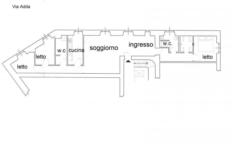 Appartamento con affacci su Villa Albani a Roma in Vendita