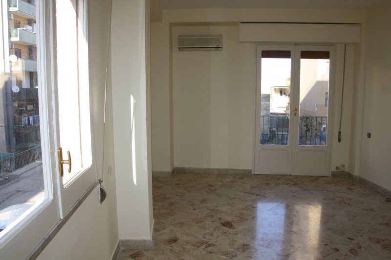 Appartamento zona Romagnolo a Palermo in Vendita