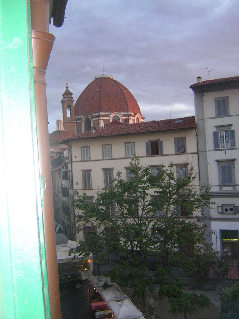 Bilocale su 2 livelli in zona S. Lorenzo a Firenze in Affitto