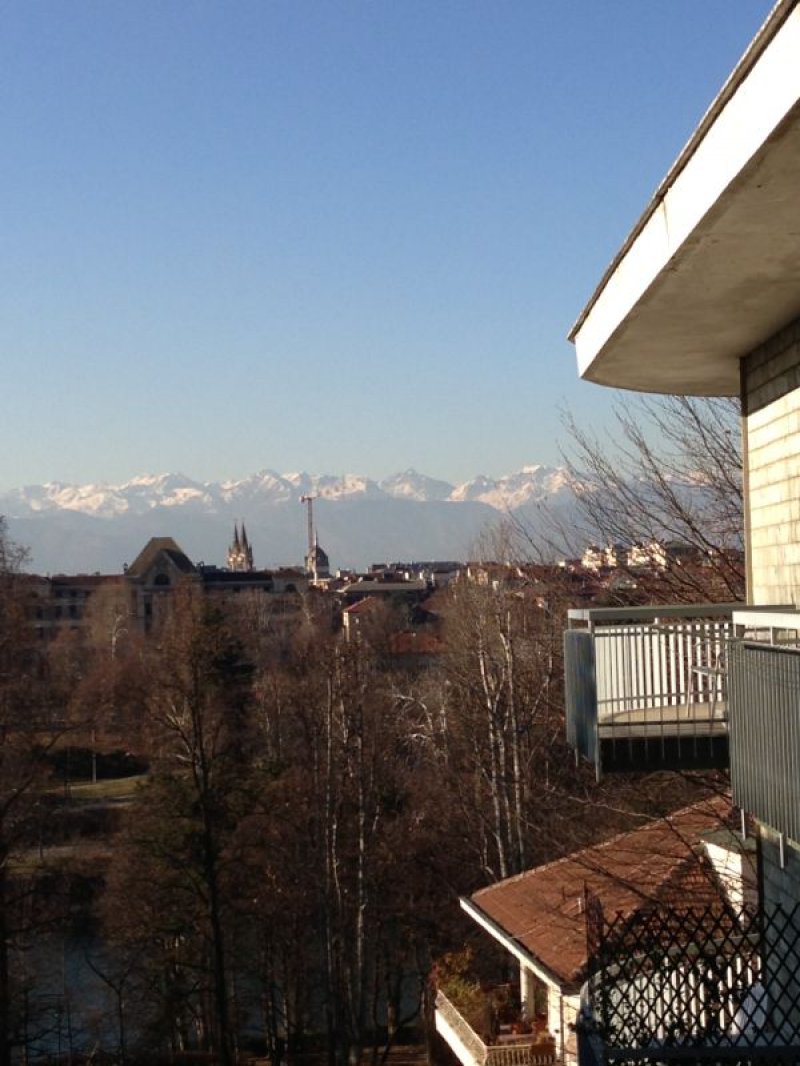 Appartamento Precollina vicinanze corso Lanza a Torino in Affitto