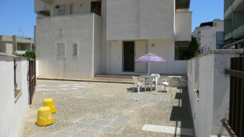 Bilocale al piano terra a San Donato di Lecce a Lecce in Affitto