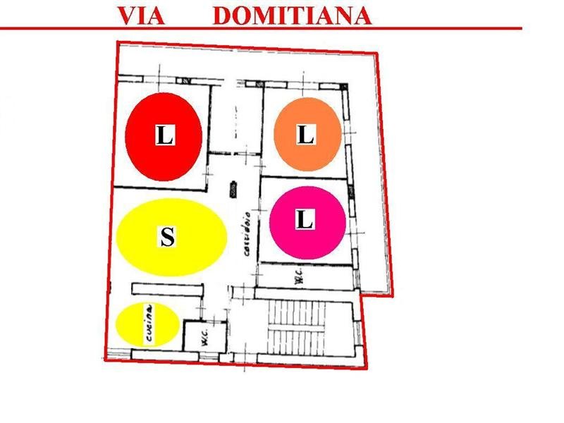 Appartamento di 130 mq a Mondragone a Caserta in Vendita