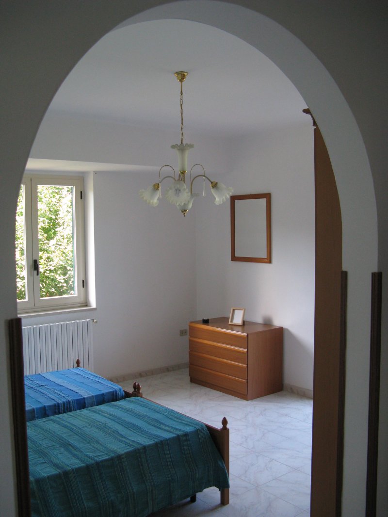 Appartamenti di varie metrature in villa a Tropea a Vibo Valentia in Affitto