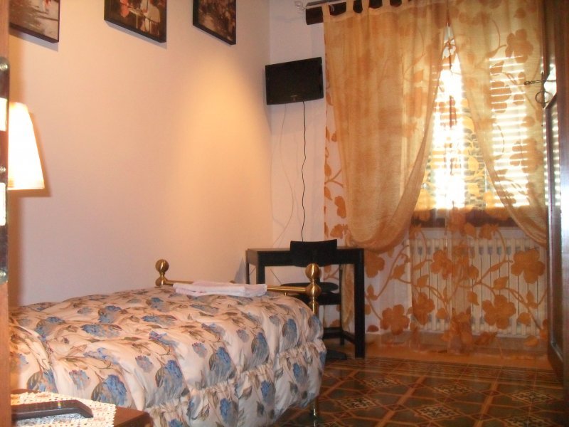 Bed and Breakfast a Castelfidardo a Ancona in Affitto