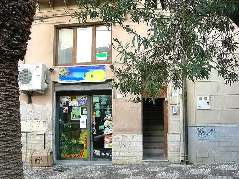 Ufficio a Termini Imerese a Palermo in Affitto