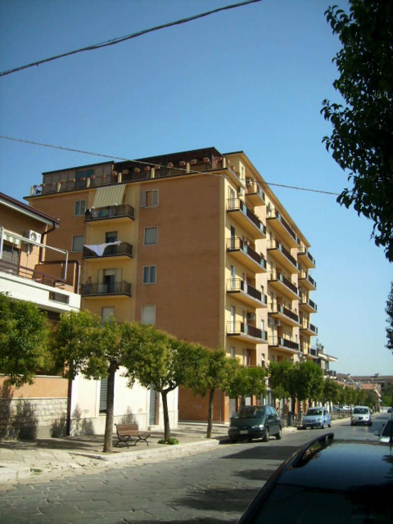 Appartamento signorile a Torremaggiore a Foggia in Affitto