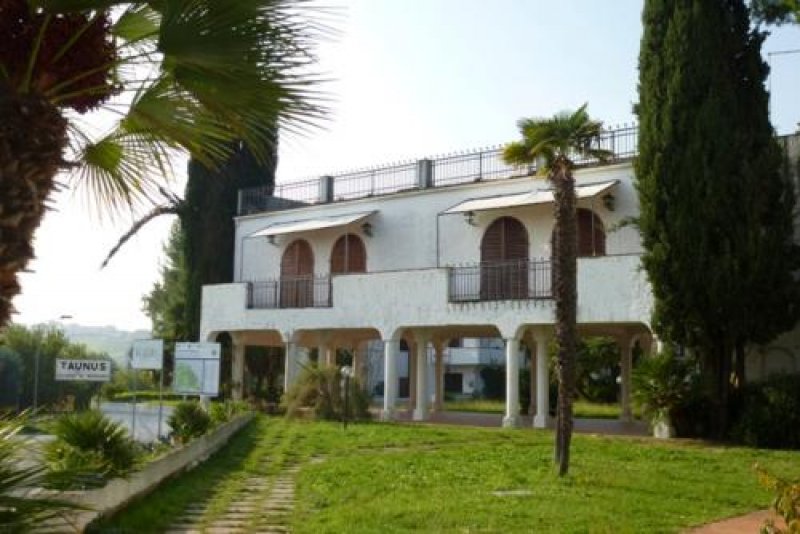 Appartamento bilocale a Numana villaggio Taunus a Ancona in Vendita