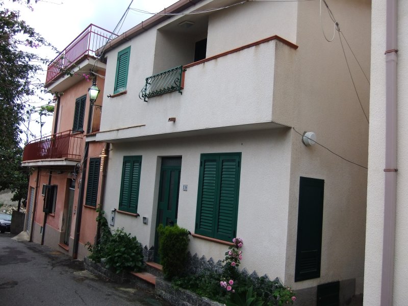 Casa a Bovalino Superiore a Reggio di Calabria in Affitto