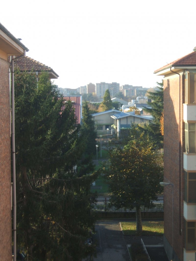 Appartamento con ampia cantina a Torino in Vendita
