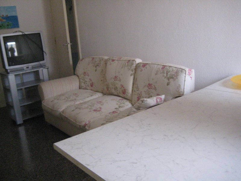 Appartamento autonomo ad Ugento a Lecce in Affitto