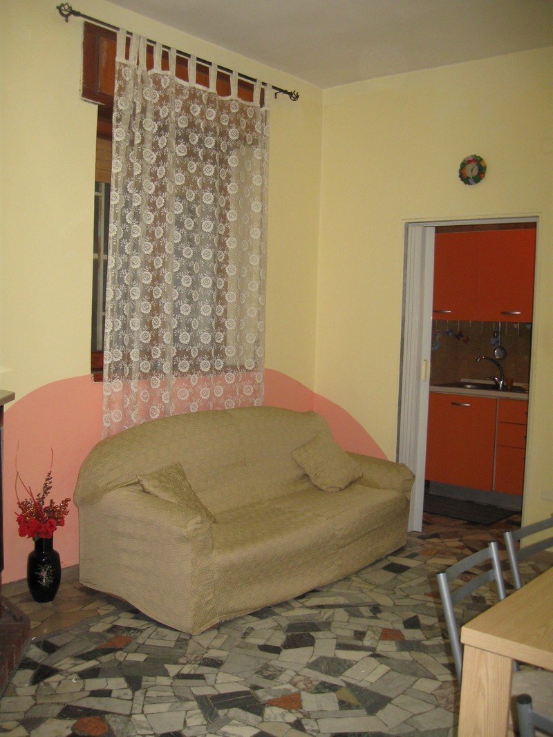 Appartamento arredato villaggio artigiani a Foggia in Affitto