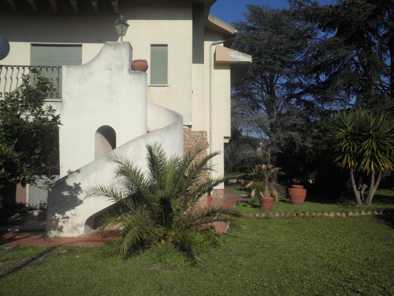 Villa singola a Montalto di Castro a Viterbo in Vendita