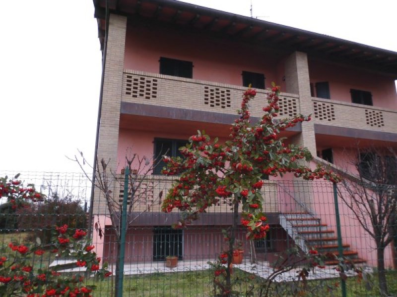 Villa a schiera a Felino a Parma in Vendita