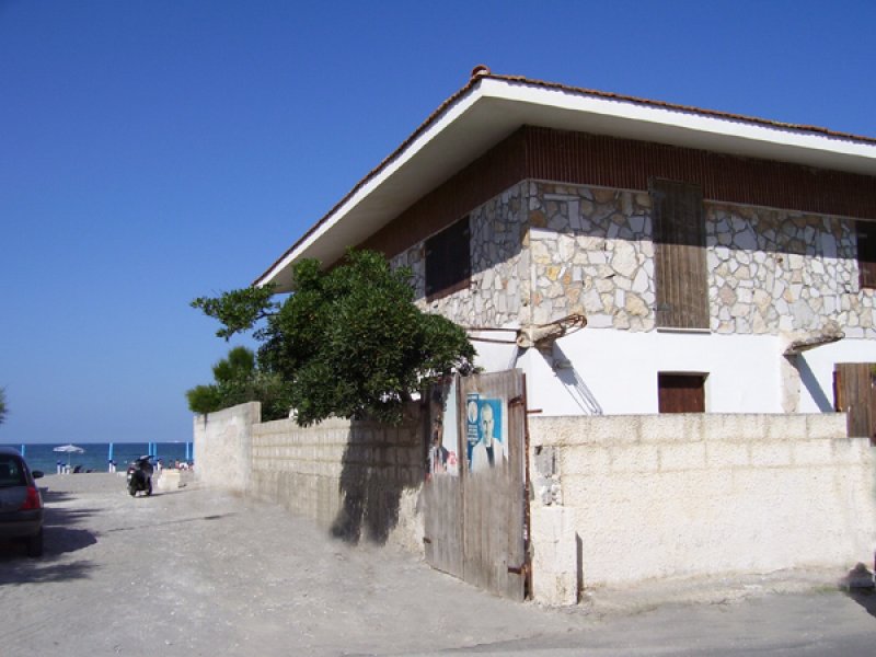 Antico Chalet sul mare in localit Casalabate a Lecce in Vendita