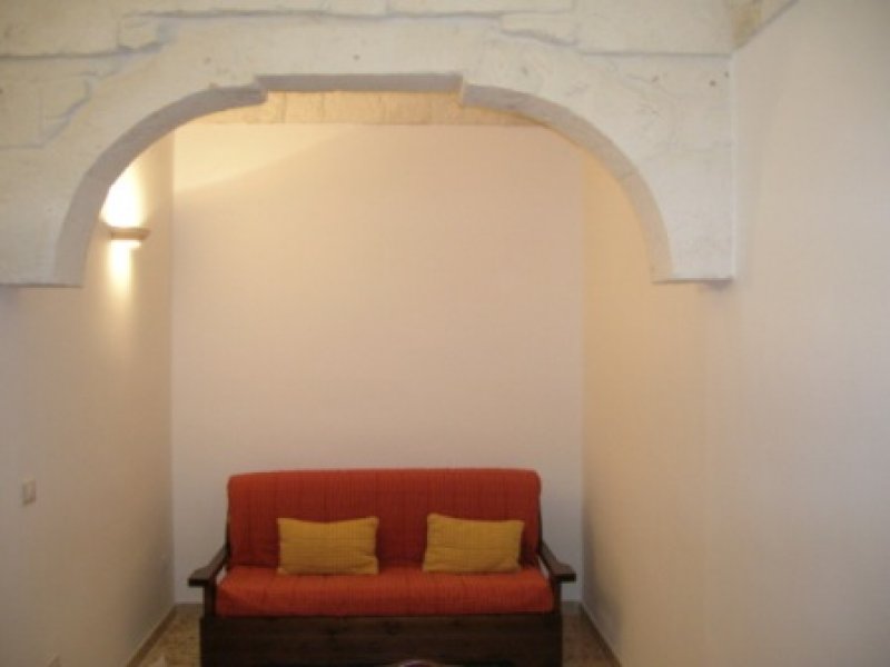 Appartamento in pietra arredato a Ostuni a Brindisi in Vendita