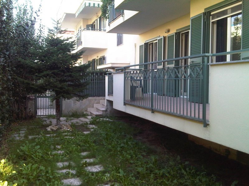 Appartamento in villa a Giugliano in Campania a Napoli in Vendita