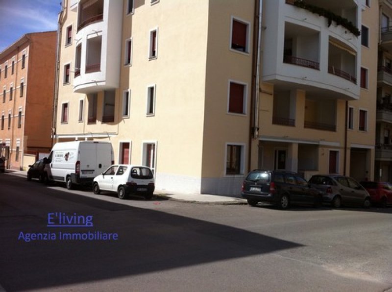 Adiacenze nuova questura in palazzina a Sassari in Vendita
