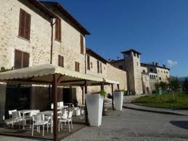 Palazzetto in pieno centro storico a Norcia a Perugia in Affitto