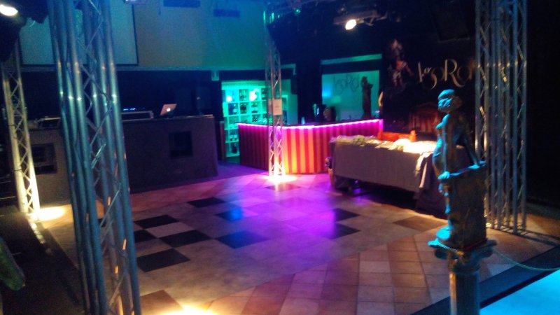 Locale allestito per discoteca a Viterbo in Vendita