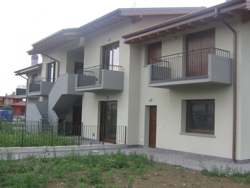 Appartamento a San Paolo d'Argon a Bergamo in Affitto