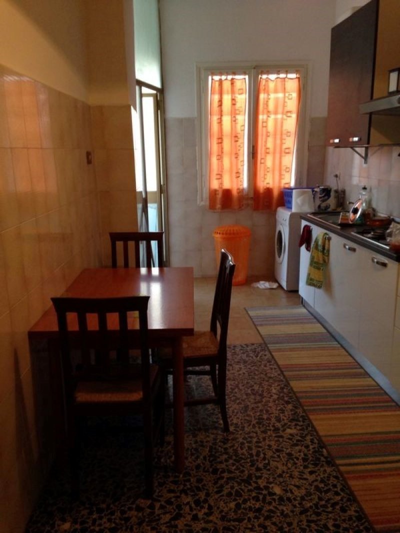 Appartamento con ripostiglio sottotetto a Sassari in Vendita