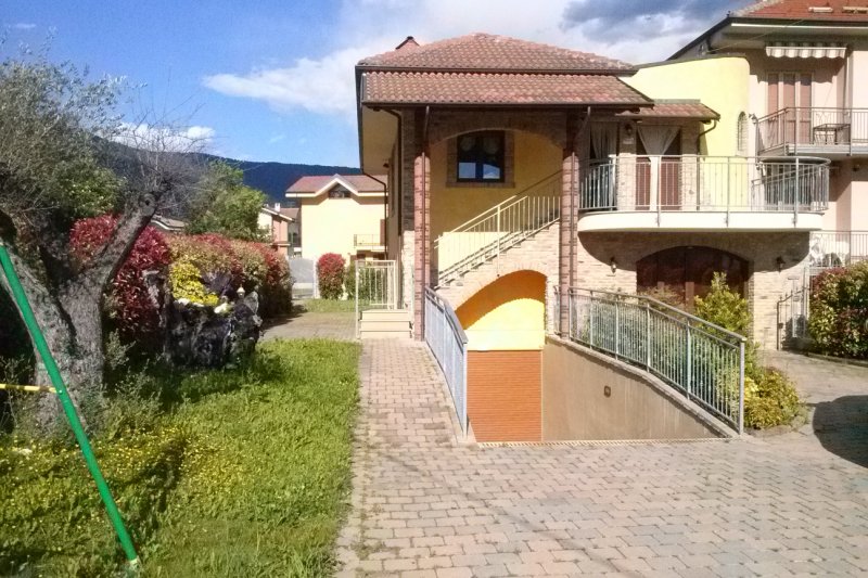 Villa ad Almese a Torino in Vendita