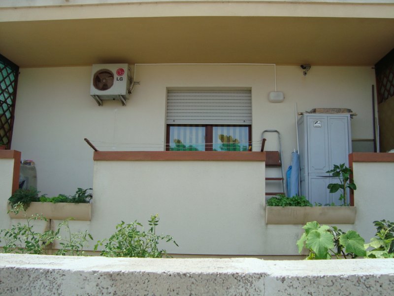 Appartamento al piano terra con giardino a Oristano in Vendita