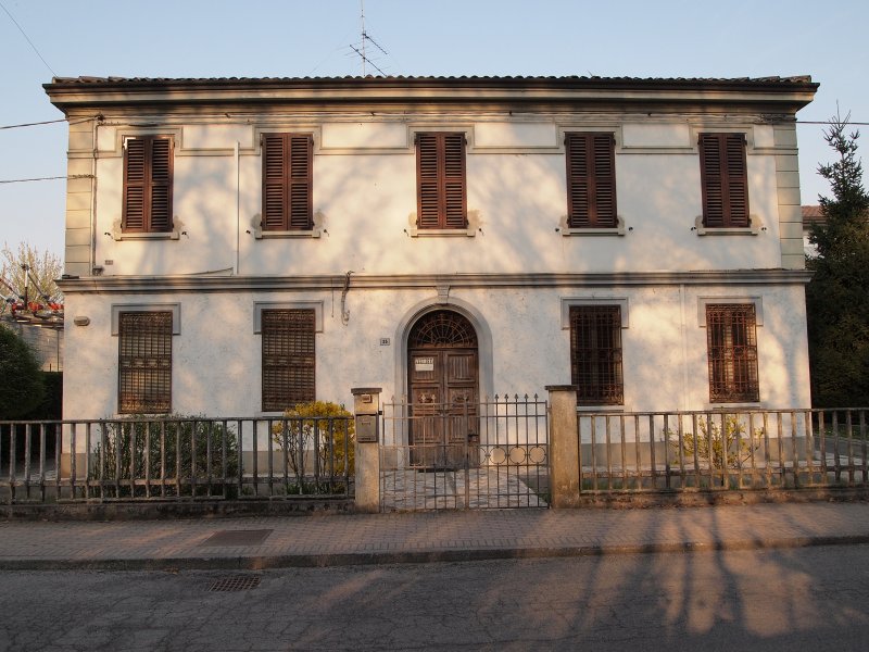 Villa liberty in centro a Voghenza a Ferrara in Vendita