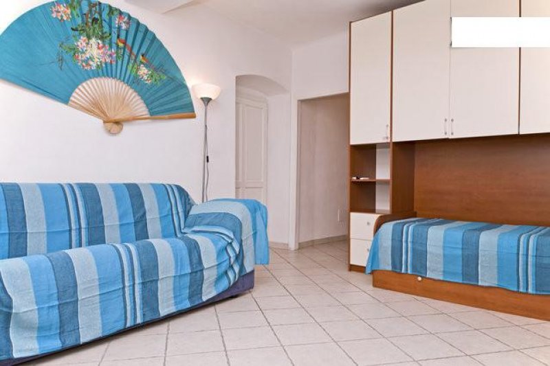 Appartamenti ad Ameglia a La Spezia in Affitto