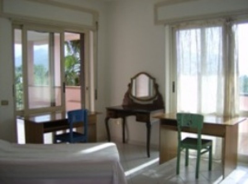 Appartamenti e monolocali in villa a Fisciano a Salerno in Affitto