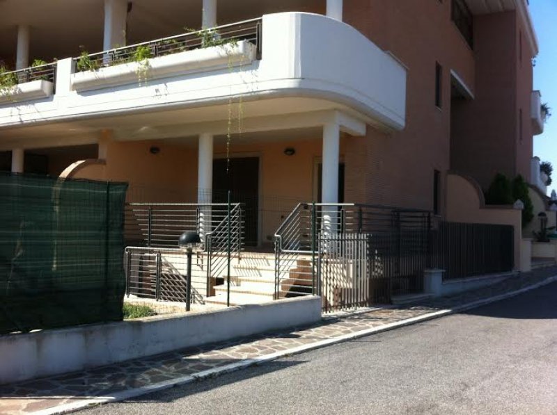 Appartamento contratto transitorio a Roma in Affitto