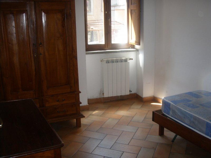 Appartamento in palazzetto medievale a Viterbo in Vendita