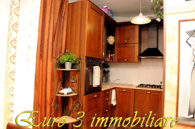 Appartamento Colli del Tronto a Ascoli Piceno in Vendita