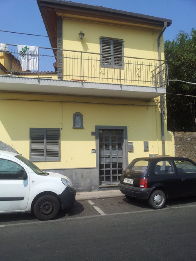 Casa indipendente sita a Tremestieri Etneo a Catania in Vendita