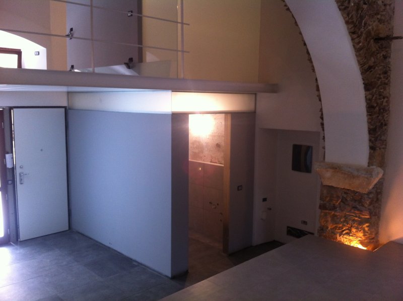 Open Space con ottime rifiniture a Carrara a Massa-Carrara in Vendita