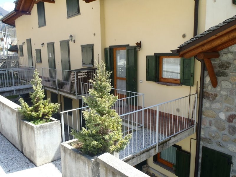 Appartamento in residence a Valbondione Gavazzo a Bergamo in Affitto