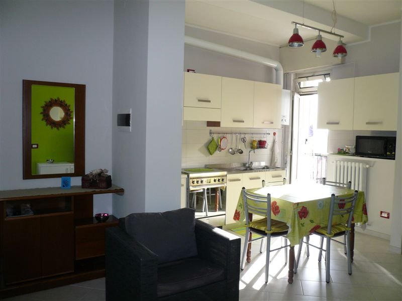 Appartamento con incluse le spese e i consumi a Milano in Affitto