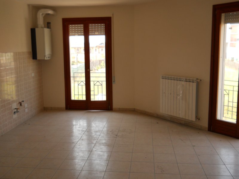Appartamenti al piano primo o secondo ad Adria a Rovigo in Vendita