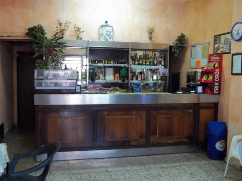 Attivit di bar licenza completa a Iglesias a Carbonia-Iglesias in Vendita