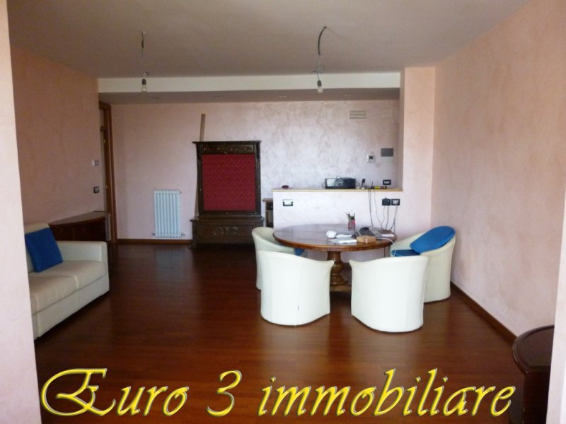 Appartamento a Porto d'Ascoli a Ascoli Piceno in Vendita